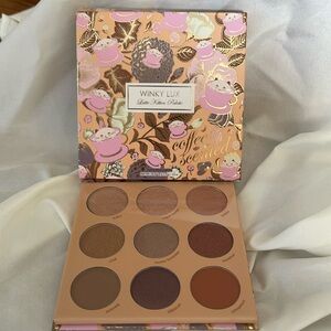 Winky Luxe latte kitten palette